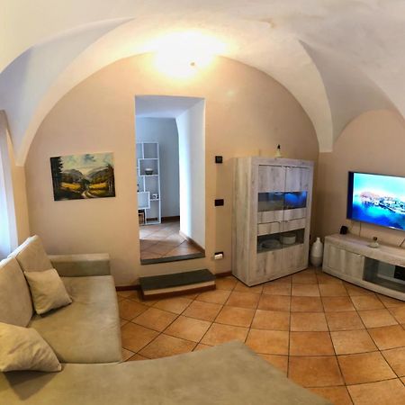 37 Iseo Lake A&A مارون المظهر الخارجي الصورة